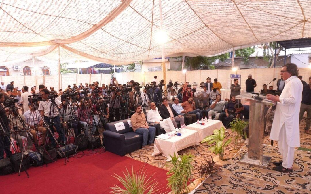 Hawks Bay Plots Balloting Held for 639 Karachi Press Club Members